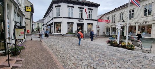 Høyer Grimstad AS