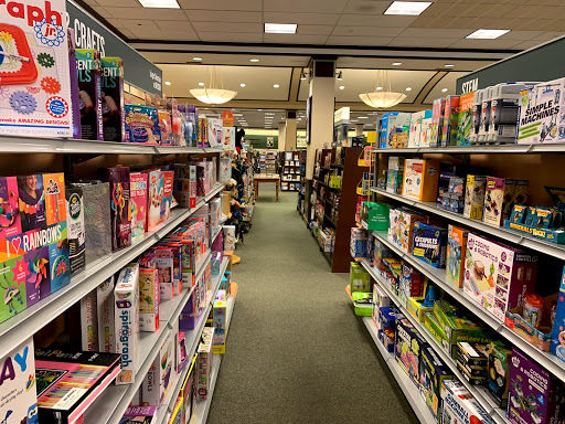 Book Store «Barnes & Noble», reviews and photos, 9891 Waterstone Blvd, Cincinnati, OH 45249, USA