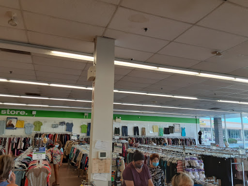 Thrift Store «Goodwill Store & Donation Center», reviews and photos, 4634 Broadway, Allentown, PA 18104, USA