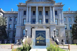 Colorado State Capitol image