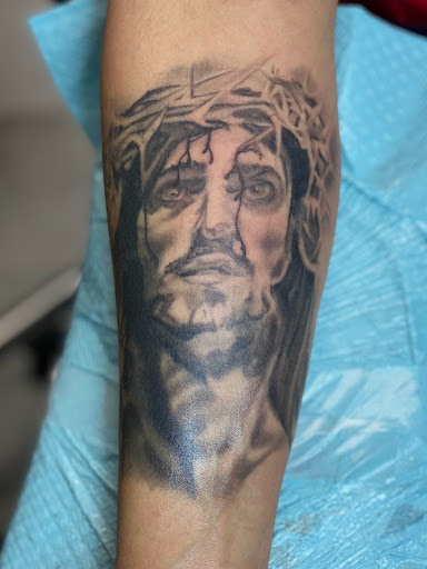 Explore lost time tattoo ideas, creative tattoo ideas in Marietta, available at Sink or Swim Studio and Gallery