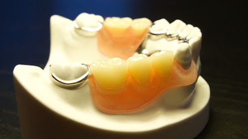 Centre de prothèses dentaires Aimé Dental Bourgoin-Jallieu