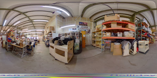 Pet Supply Store «J & J Dog Supplies», reviews and photos, 975 Ford St, Colorado Springs, CO 80915, USA