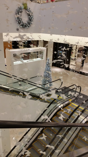 Clothing Store «Neiman Marcus», reviews and photos, 11111 NE 8th St, Bellevue, WA 98004, USA