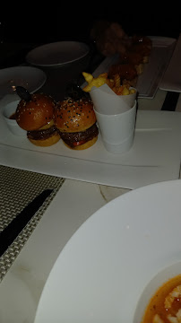 petit hamburger du Restaurant gastronomique L'Atelier de Joël Robuchon à Paris - n°3