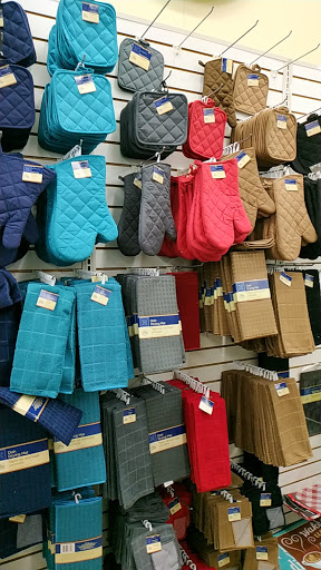 Dollar Store «Dollar Tree», reviews and photos, 508 S White Horse Pike, Somerdale, NJ 08083, USA