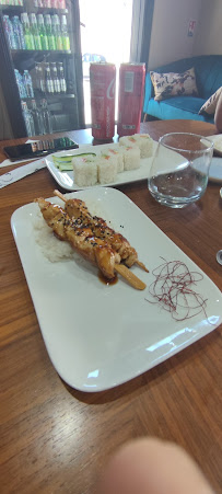 Plats et boissons du Restaurant de sushis Uzumaki Sushi à Septèmes-les-Vallons - n°12