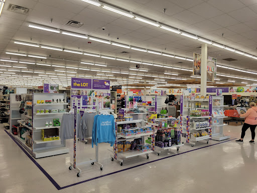 Discount Store «Big Lots», reviews and photos, 23351 Eureka Rd, Taylor, MI 48180, USA