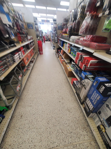 Hardware Store «Harbor Freight Tools», reviews and photos, 9131 College Pkwy STE 165, Fort Myers, FL 33919, USA