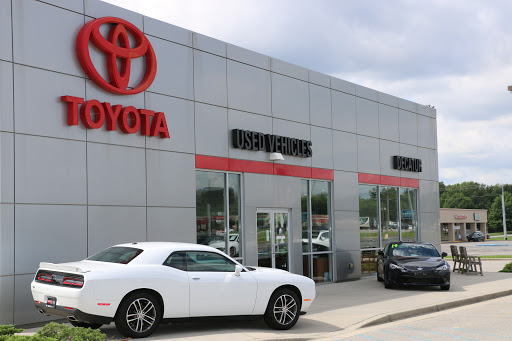 Car Dealer «Serra Toyota of Decatur», reviews and photos, 309 Beltline Pl SW, Decatur, AL 35603, USA