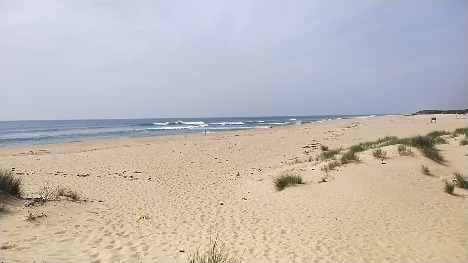 Foto van Uvari beach en de nederzetting