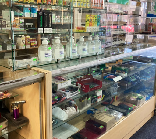 Washington Smoke Shop, 926 E Washington Blvd, Pasadena, CA 91104, USA, 