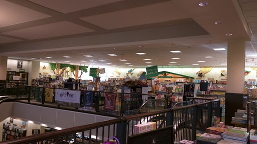 Book Store «Barnes & Noble», reviews and photos, 4020 Sharon Rd, Charlotte, NC 28211, USA