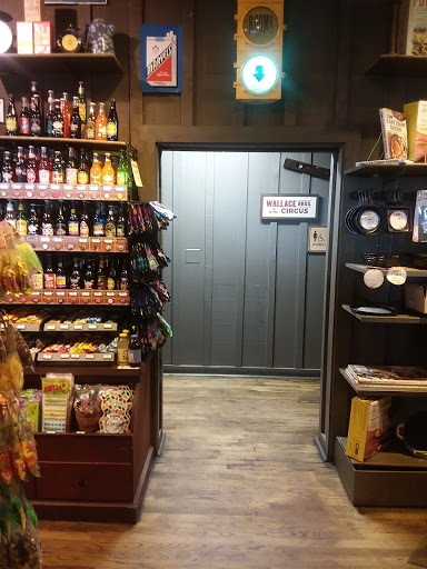 American Restaurant «Cracker Barrel Old Country Store», reviews and photos, 350 S Mt Juliet Rd, Mt Juliet, TN 37122, USA