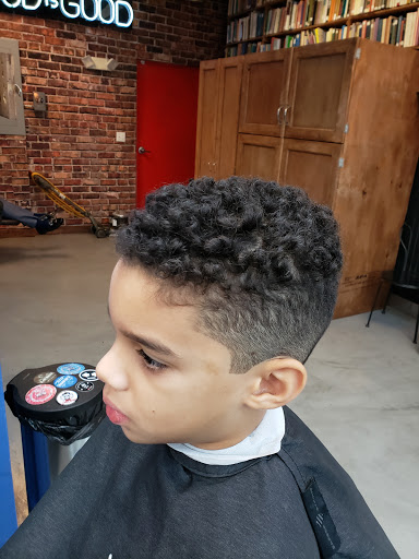 Barber Shop «The Spot Classic Barbershop», reviews and photos, 1600 Ponce De Leon Blvd, Coral Gables, FL 33134, USA