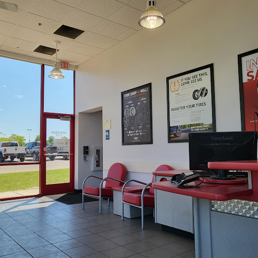 Tire Shop «Discount Tire Store - Apple Valley, MN», reviews and photos, 15102 Foliage Ave, Apple Valley, MN 55124, USA