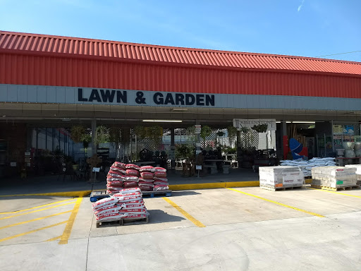 Hardware Store «Westlake Ace Hardware 004», reviews and photos, 1614 N Green St, Kirksville, MO 63501, USA