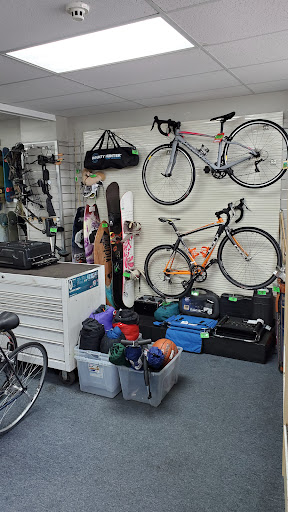 Pawn Shop «USA Pawn & Jewelry Co», reviews and photos, 12740 SW Canyon Rd, Beaverton, OR 97005, USA