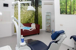 Zahnarztpraxis Dr. Klöpfer-Fenck image
