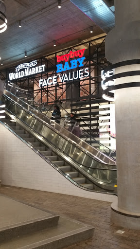 Department Store «Saks OFF 5TH», reviews and photos, 850 3rd Ave, Brooklyn, NY 11232, USA