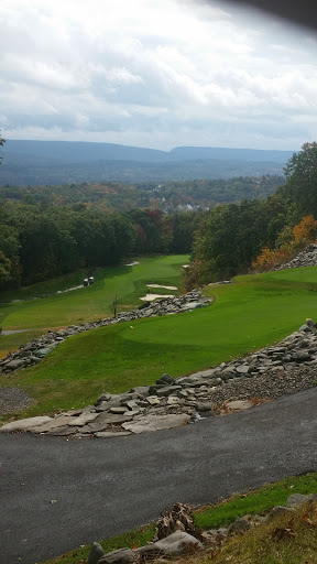 Public Golf Course «Country Club of the Poconos Municipal Golf Course», reviews and photos, 1445 Big Ridge Dr, East Stroudsburg, PA 18302, USA