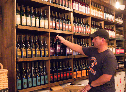 Winery «DUO Winery & Cider Co.», reviews and photos, 2150 Dickinson Ave, Dickinson, TX 77539, USA