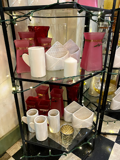 Florist «Ye Olde Yardley Florist», reviews and photos, 175 S Main St, Yardley, PA 19067, USA