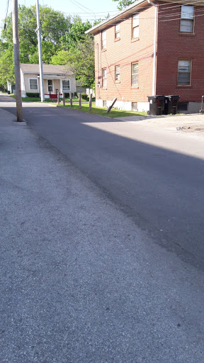 Grocery Store «Kroger», reviews and photos, 4211 S 3rd St, Louisville, KY 40214, USA