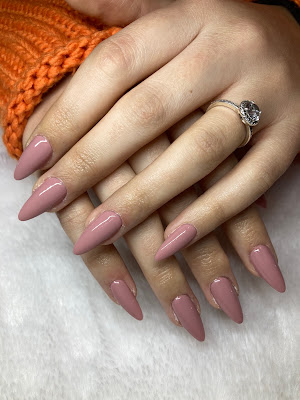 Nails by L à Fleury-sur-Orne