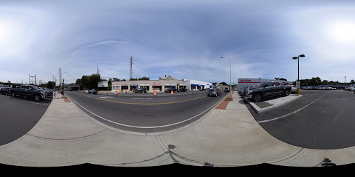 Car Dealer «Toyota of Stamford», reviews and photos, 909 E Main St, Stamford, CT 06902, USA