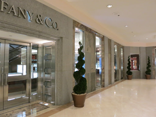 Jewelry Store «Tiffany & Co.», reviews and photos, 3333 Bristol St, Costa Mesa, CA 92626, USA