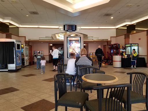 Movie Theater «AMC Classic Southridge 12», reviews and photos, 6720 SE 14th St, Des Moines, IA 50320, USA