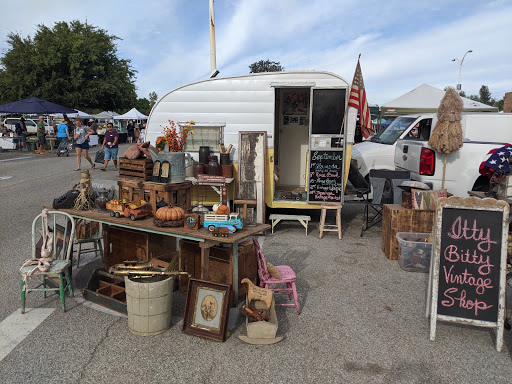 Topanga Vintage Market