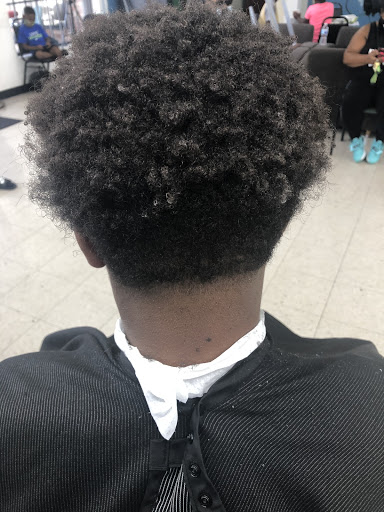 Barber Shop «First Class Barber Shop», reviews and photos, 610 W Trinity Ln, Nashville, TN 37207, USA