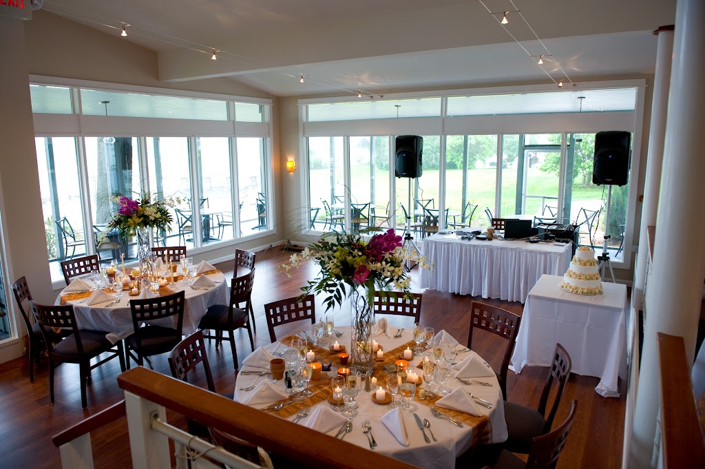 Dockside Restaurant on York Harbor 03909