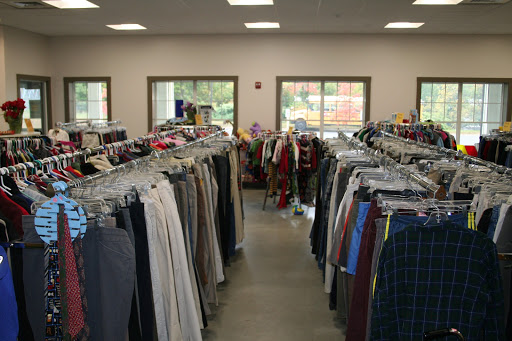 Thrift Store «LISTEN Thrift Store, River Point Plaza», reviews and photos