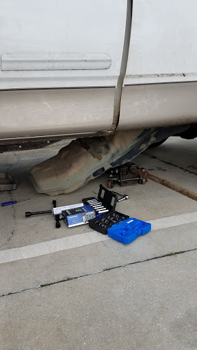 Tire Shop «Discount Tire Store - Lakeland, FL», reviews and photos, 6975 US Hwy 98 N, Lakeland, FL 33809, USA