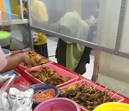Ayam & Bebek Goreng \