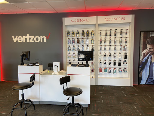 Cell Phone Store «Verizon Wireless - Cellular Plus», reviews and photos, 8222 N Ivanhoe St, Portland, OR 97203, USA