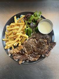 Steak frites du Restaurant Le Maylone à Pia - n°10