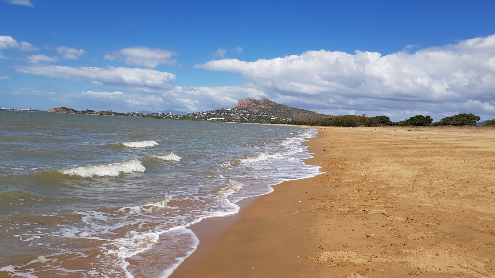 Photo de Pallarenda Dog Beach avec un niveau de propreté de très propre