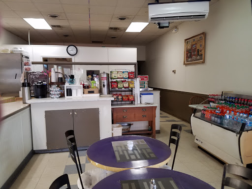 Donut Place, 4691 Trousdale Dr, Nashville, TN 37204, USA, 