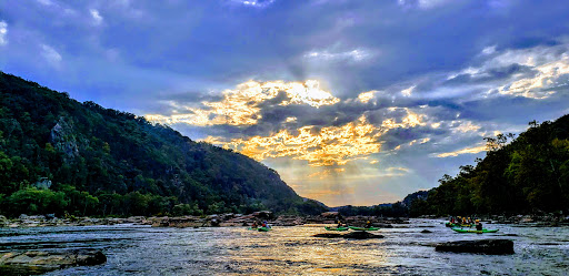 Raft Trip Outfitter «River & Trail Outfitters», reviews and photos, 604 Valley Rd, Knoxville, MD 21758, USA