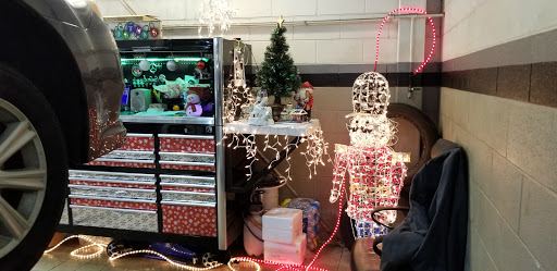 Lexus Dealer «Woodfield Lexus», reviews and photos, 350 E Golf Rd, Schaumburg, IL 60173, USA