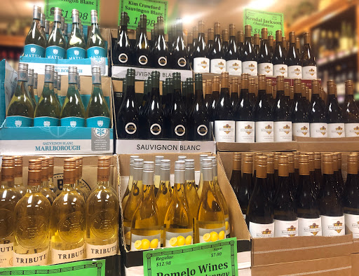 Liquor Store «Macadoodles- South Springfield», reviews and photos, 1455 E Independence St, Springfield, MO 65804, USA