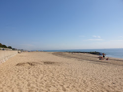 Foto av Clacton beach med flera långa vikar