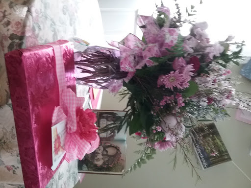 Florist «Imondi & Sons Florists», reviews and photos, 182 Smithfield Ave, Pawtucket, RI 02860, USA