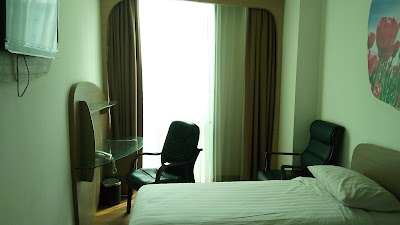Photos of Business Hotel Tomang