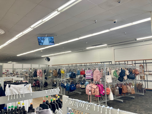 Clothing Store «Burlington Coat Factory», reviews and photos, 311 Rohnert Park Expy, Rohnert Park, CA 94928, USA