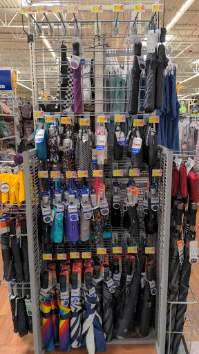 Department Store «Walmart Supercenter», reviews and photos, 59690 Belleview Dr, Plaquemine, LA 70764, USA